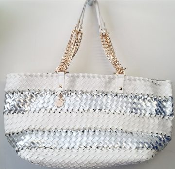 Ladies handbag - magnets installed