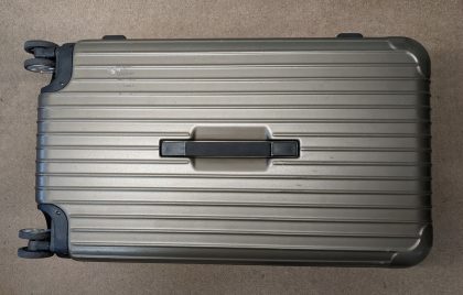 RIMOWA suitcase handle repair